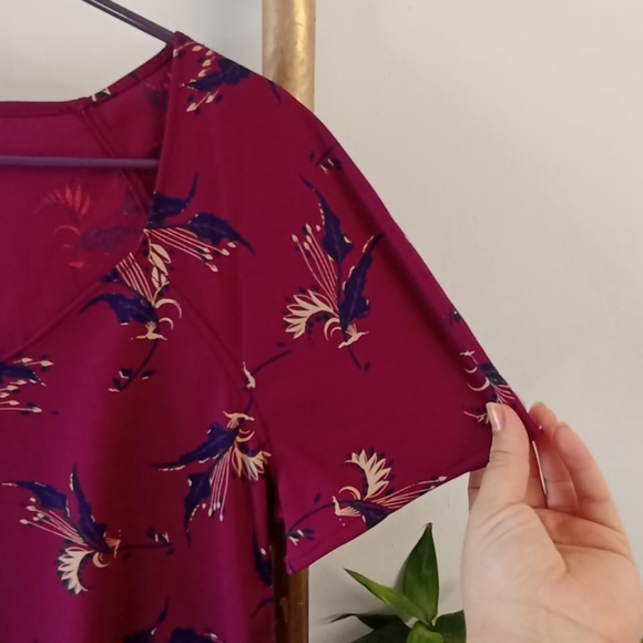 ๐๐๐ Phoenix Deep Purple Top - Picture 10 of 13